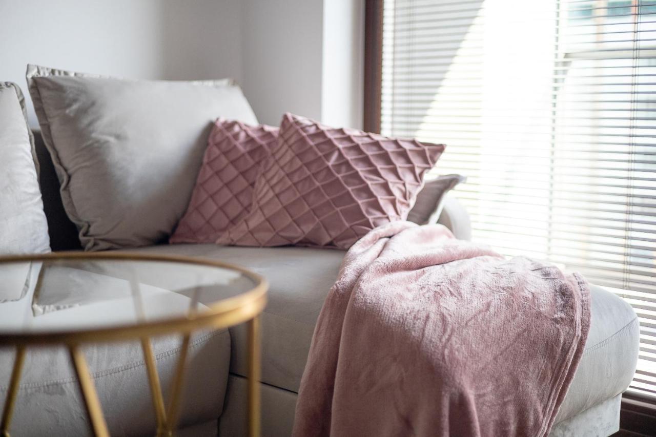 Burakowska Pastel Elegant Apartment Warschau Buitenkant foto